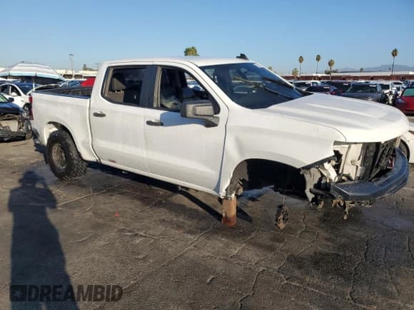 ✅ 2019 Chevrolet Silverado 1500 Work Truck • VIN: 1GCUYAEFXKZ370271 • Лот: 92332675. Опубликован ранее на Copart с пробегом 159 428 миль. Бесплатный доступ к архиву аукционных продаж из США и подробный отчёт об истории автомобиля на DreamBid. Изображение 4.