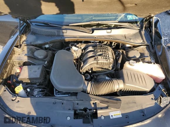 ✅ 2022 Dodge Charger Police • VIN: 2C3CDXKGXNH130640 • Lot: 85142754. Wystawiony na Copart z przebiegiem Nie podano. Bezpłatny archiwum sprzedaży aukcyjnych z USA i szczegółowy raport historii pojazdu na DreamBid. Zdjęcie 11.