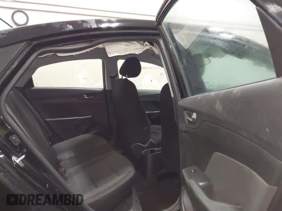 ✅ 2021 Hyundai Accent SE • VIN: 3KPC24A62ME143546 • Лот: 41037592. Опубликован ранее на IAAI с пробегом 56 874 миль. Бесплатный доступ к архиву аукционных продаж из США и подробный отчёт об истории автомобиля на DreamBid. Изображение 8.