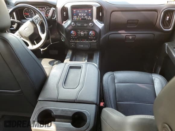 ✅ 2020 Chevrolet Silverado 2500HD LTZ • VIN: 1GC4YPEY7LF252816 • Lot: 66037495. Wystawiony na Copart z przebiegiem 126 886 mil. Bezpłatny archiwum sprzedaży aukcyjnych z USA i szczegółowy raport historii pojazdu na DreamBid. Zdjęcie 8.