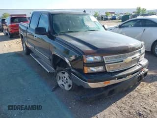 ✅ 2006 Chevrolet Silverado 1500 LT3 • VIN: 2GCEK13Z961268798 • Лот: 42735917. Опубликован ранее на IAAI с пробегом 87 534 миль. Бесплатный доступ к архиву аукционных продаж из США и подробный отчёт об истории автомобиля на DreamBid. Изображение 1.