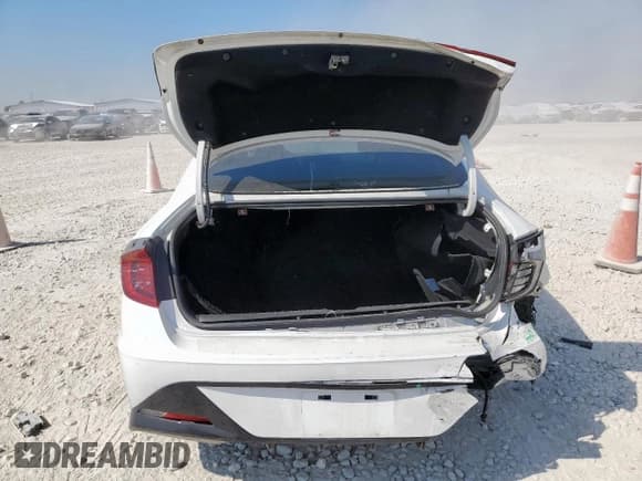 ✅ 2023 Hyundai Sonata SEL Plus • VIN: KMHL44J25PA290647 • Лот: 84755685. Опубликован ранее на Copart с пробегом 60 605 миль. Бесплатный доступ к архиву аукционных продаж из США и подробный отчёт об истории автомобиля на DreamBid. Изображение 6.