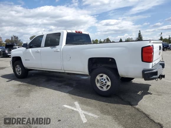 ✅ 2015 Chevrolet Silverado 2500HD LT • VIN: 1GC1CVE82FF539944 • Lot: 51328485. Listed on Copart with 332,109 mi. Free auction sales archive from the USA and detailed vehicle history report at DreamBid. Image 2.