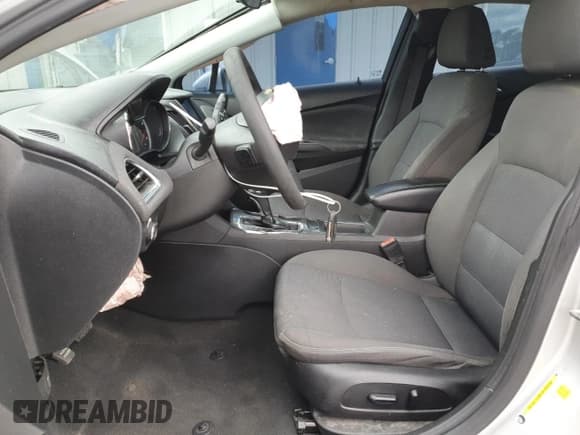 ✅ 2019 Chevrolet Cruze LT • VIN: 1G1BE5SM5K7144895 • Lot: 90997745. Listed on Copart with 208,245 mi. Free auction sales archive from the USA and detailed vehicle history report at DreamBid. Image 7.