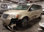 ✅ 2010 Chrysler Town & Country Limited • VIN: 2A4RR7DX5AR386462 • Lot: 41781713. Wystawiony na IAAI z przebiegiem 183 091 mil. Bezpłatny archiwum sprzedaży aukcyjnych z USA i szczegółowy raport historii pojazdu na DreamBid. Zdjęcie 2.