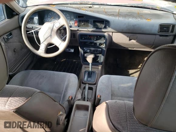 ✅ 1992 Mazda 626 • VIN: 1YVGD22B2N5206356 • Lot: 44150174. Listed on Copart with 219,338 mi. Free auction sales archive from the USA and detailed vehicle history report at DreamBid. Image 8.