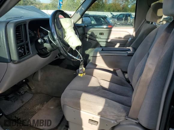 ✅ 2006 Chevrolet Avalanche LS • VIN: 3GNEC12Z06G102151 • Lot: 90277815. Listed on Copart with 157,956 mi. Free auction sales archive from the USA and detailed vehicle history report at DreamBid. Image 7.