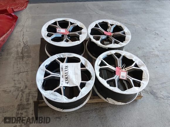 ✅ 2021 BMW X5 M50i • VIN: 5UXJU4C09M9E08690 • Lot: 43831338. Listed on IAAI with Not provided. Free auction sales archive from the USA and detailed vehicle history report at DreamBid. Image 11.