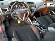 ✅ 2013 Hyundai Veloster w/Gray Int • VIN: KMHTC6AD2DU134561 • Lot: 84220584. Wystawiony na Copart z przebiegiem 161 819 mil. Bezpłatny archiwum sprzedaży aukcyjnych z USA i szczegółowy raport historii pojazdu na DreamBid. Zdjęcie 8.