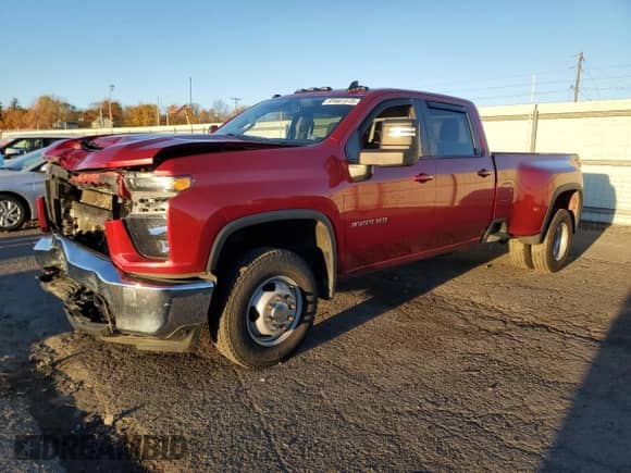 2021 Chevrolet Silverado 3500HD LT z VIN 1GC4YTEY9MF306188, wystawiony jako Copart lot #91661515 z przebiegiem 67 861 mil mil oraz Szkoda całkowita • Salvage title. Historia ofert i sprzedaży dostępna na DreamBid. Obrazek 1.