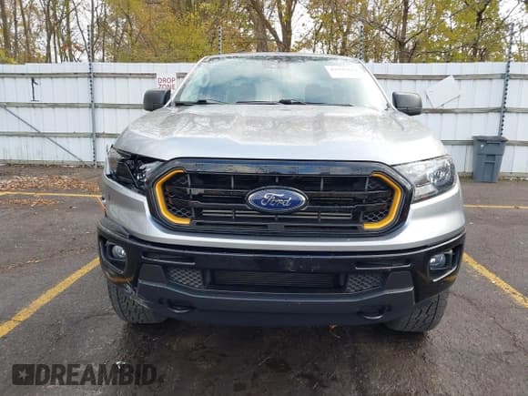 ✅ 2022 Ford Ranger XLT • VIN: 1FTER4FH9NLD11772 • Lot: 43593555. Wystawiony na IAAI z przebiegiem 30 813 mil. Bezpłatny archiwum sprzedaży aukcyjnych z USA i szczegółowy raport historii pojazdu na DreamBid. Zdjęcie 12.