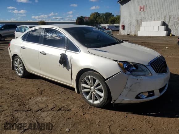 ✅ 2014 Buick Verano Group • VIN: 1G4PS5SK9E4226649 • Lot: 82295465. Listed on Copart with 90,716 mi. Free auction sales archive from the USA and detailed vehicle history report at DreamBid. Image 4.