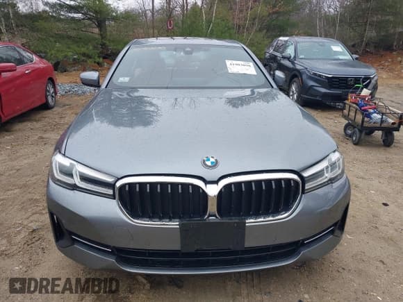 ✅ 2021 BMW 5 Series 530i xDrive • VIN: WBA13BJ05MWX32274 • Lot: 41903090. Listed on IAAI with 43,729 mi. Free auction sales archive from the USA and detailed vehicle history report at DreamBid. Image 12.