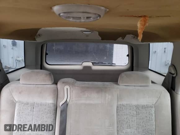 2003 Saturn VUE z VIN 5GZCZ53B03S868326, wystawiony jako Copart lot #86543024 z przebiegiem 267 757 mil mil oraz Szkoda całkowita • Salvage title. Historia ofert i sprzedaży dostępna na DreamBid. Obrazek 10.