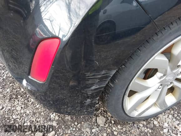 2012 Hyundai Veloster w/Black Int with VIN KMHTC6AD6CU020657, listed as a IAAI auction lot 42031670 with 187,585 mi miles and . Bid and sale history available at DreamBid. Image 17.