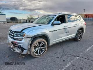 ✅ 2019 Volkswagen Atlas SEL R-Line • VIN: 1V2RR2CA2KC574807 • Lot: 84032955. Wystawiony na Copart z przebiegiem 145 416 mil. Bezpłatny archiwum sprzedaży aukcyjnych z USA i szczegółowy raport historii pojazdu na DreamBid. Zdjęcie 1.
