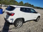 ✅ 2024 Jeep Compass Latitude • VIN: 3C4NJDBN0RT582412 • Lot: 81834455. Wystawiony na Copart z przebiegiem 59 955 mil. Bezpłatny archiwum sprzedaży aukcyjnych z USA i szczegółowy raport historii pojazdu na DreamBid. Zdjęcie 3.