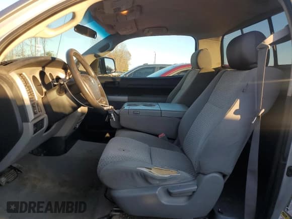 ✅ 2008 Toyota Tundra • VIN: 5TFMV52158X037120 • Лот: 93527765. Опубликован ранее на Copart с пробегом 144 213 миль. Бесплатный доступ к архиву аукционных продаж из США и подробный отчёт об истории автомобиля на DreamBid. Изображение 7.