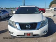 ✅ 2014 Nissan Pathfinder S • VIN: 5N1AR2MM0EC640150 • Lot: 43267387. Listed on IAAI with 229,317 mi. Free auction sales archive from the USA and detailed vehicle history report at DreamBid. Image 12.