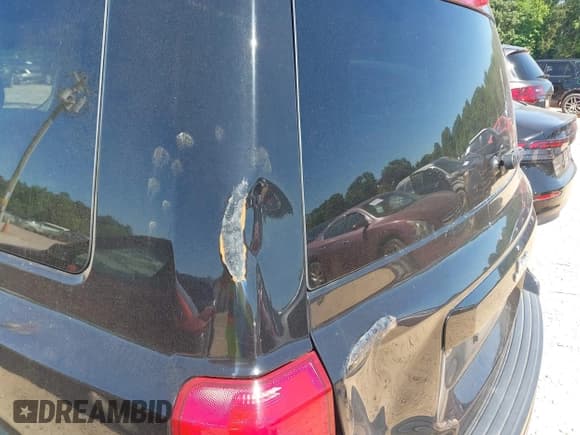 ✅ 2015 Jeep Patriot High Altitude • VIN: 1C4NJPFA0FD228481 • Lot: 42337484. Wystawiony na IAAI z przebiegiem 164 838 mil. Bezpłatny archiwum sprzedaży aukcyjnych z USA i szczegółowy raport historii pojazdu na DreamBid. Zdjęcie 16.