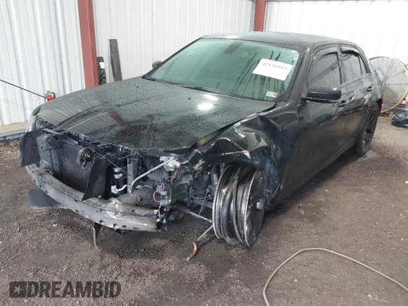 ✅ 2021 Chrysler 300 S • VIN: 2C3CCABG0MH554276 • Лот: 42156919. Опубликован ранее на IAAI с пробегом 99 111 миль. Бесплатный доступ к архиву аукционных продаж из США и подробный отчёт об истории автомобиля на DreamBid. Изображение 17.