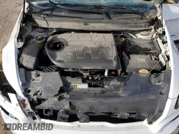 ✅ 2016 Jeep Cherokee Latitude • VIN: 1C4PJMCS1GW218908 • Lot: 52721225. Listed on Copart with 101,510 mi. Free auction sales archive from the USA and detailed vehicle history report at DreamBid. Image 13.