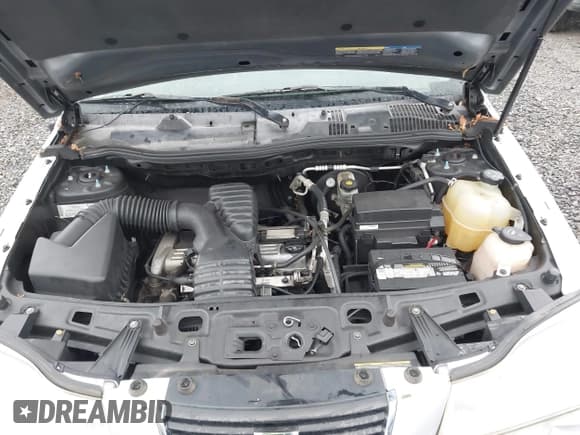 ✅ 2006 Saturn VUE • VIN: 5GZCZ33D46S833718 • Lot: 42248692. Wystawiony na IAAI z przebiegiem 211 671 mil. Bezpłatny archiwum sprzedaży aukcyjnych z USA i szczegółowy raport historii pojazdu na DreamBid. Zdjęcie 10.