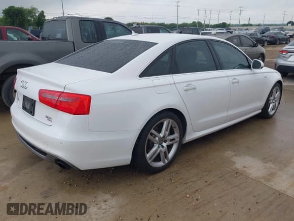 ✅ 2014 Audi A6 Prestige • VIN: WAUHGAFC6EN154497 • Lot: 42189308. Listed on IAAI with 97,472 mi. Free auction sales archive from the USA and detailed vehicle history report at DreamBid. Image 4.