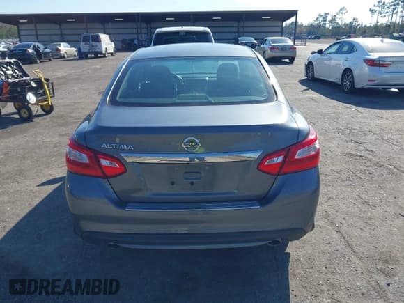 ✅ 2017 Nissan Altima S • VIN: 1N4AL3AP9HC238647 • Lot: 43729113. Wystawiony na IAAI z przebiegiem 69 139 mil. Bezpłatny archiwum sprzedaży aukcyjnych z USA i szczegółowy raport historii pojazdu na DreamBid. Zdjęcie 16.