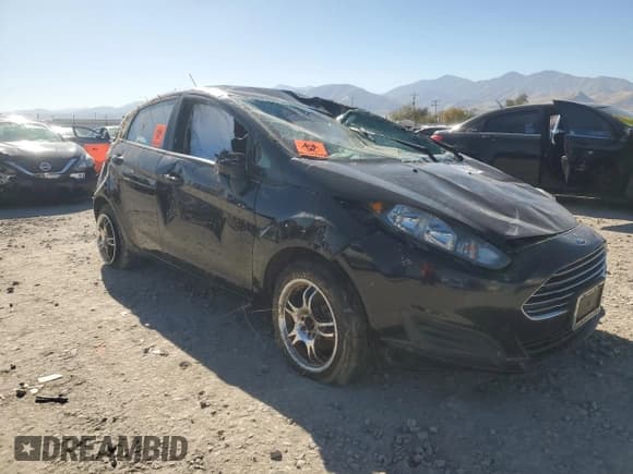✅ 2016 Ford Fiesta SE • VIN: 3FADP4EJXGM190943 • Лот: 87188645. Опубликован ранее на Copart с пробегом Не указан. Бесплатный доступ к архиву аукционных продаж из США и подробный отчёт об истории автомобиля на DreamBid. Изображение 4.