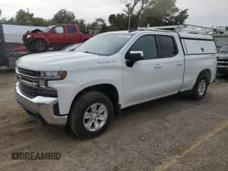 ✅ 2021 Chevrolet Silverado 1500 LT • VIN: 1GCRYDED6MZ135942 • Lot: 71105325. Wystawiony na Copart z przebiegiem 112 343 mil. Bezpłatny archiwum sprzedaży aukcyjnych z USA i szczegółowy raport historii pojazdu na DreamBid. Zdjęcie 1.