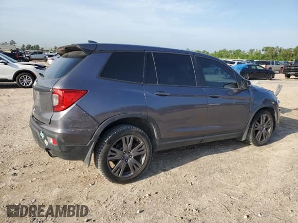 ✅ 2019 Honda Passport EX-L • VIN: 5FNYF7H56KB010952 • Lot: 55980755. Listed on Copart with 70,955 mi. Free auction sales archive from the USA and detailed vehicle history report at DreamBid. Image 3.