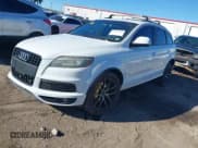 ✅ 2014 Audi Q7 S line Prestige • VIN: WA1DGAFE2ED009458 • Lot: 43474150. Wystawiony na IAAI z przebiegiem 175 422 mil. Bezpłatny archiwum sprzedaży aukcyjnych z USA i szczegółowy raport historii pojazdu na DreamBid. Zdjęcie 2.