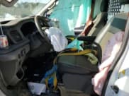 ✅ 2021 Ford Transit Cargo • VIN: 1FTYE1C81MKA44840 • Lot: 43557725. Wystawiony na Copart z przebiegiem Nie podano. Bezpłatny archiwum sprzedaży aukcyjnych z USA i szczegółowy raport historii pojazdu na DreamBid. Zdjęcie 7.