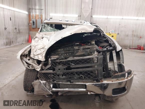 ✅ 2014 Chevrolet Silverado 2500HD LT • VIN: 1GC1KXC89EF108663 • Lot: 41857376. Listed on IAAI with Not provided. Free auction sales archive from the USA and detailed vehicle history report at DreamBid. Image 13.