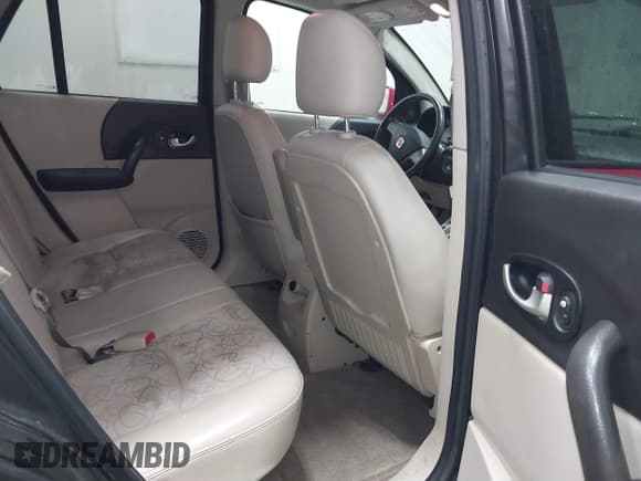 ✅ 2005 Saturn VUE • VIN: 5GZCZ63445S816014 • Lot: 41817841. Wystawiony na IAAI z przebiegiem 164 480 mil. Bezpłatny archiwum sprzedaży aukcyjnych z USA i szczegółowy raport historii pojazdu na DreamBid. Zdjęcie 8.