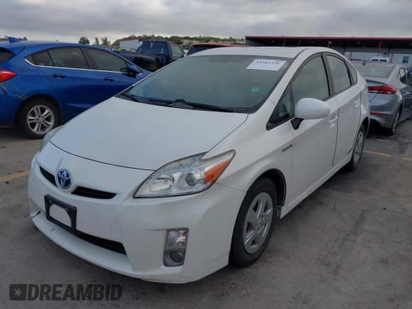 ✅ 2011 Toyota Prius I • VIN: JTDKN3DU3B1371580 • Lot: 43283336. Listed on IAAI with 220,578 mi. Free auction sales archive from the USA and detailed vehicle history report at DreamBid. Image 2.