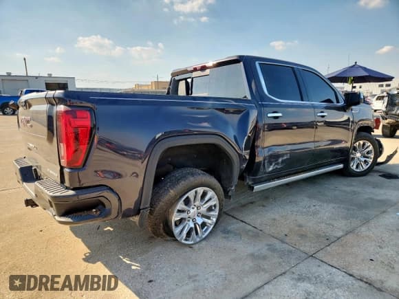 ✅ 2023 GMC Sierra 1500 Denali • VIN: 3GTUUGED9PG254807 • Лот: 84069775. Опубликован ранее на Copart с пробегом 26 944 миль. Бесплатный доступ к архиву аукционных продаж из США и подробный отчёт об истории автомобиля на DreamBid. Изображение 3.