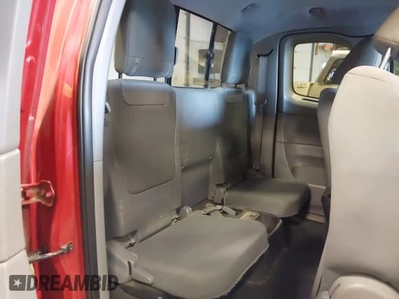 ✅ 2015 Toyota Tacoma • VIN: 5TFUU4EN0FX111701 • Лот: 41275615. Опубликован ранее на IAAI с пробегом 128 255 миль. Бесплатный доступ к архиву аукционных продаж из США и подробный отчёт об истории автомобиля на DreamBid. Изображение 8.