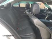 ✅ 2016 Mercedes-Benz C 300 • VIN: 55SWF4KB2GU155903 • Lot: 70363995. Wystawiony na Copart z przebiegiem 70 130 mil. Bezpłatny archiwum sprzedaży aukcyjnych z USA i szczegółowy raport historii pojazdu na DreamBid. Zdjęcie 10.