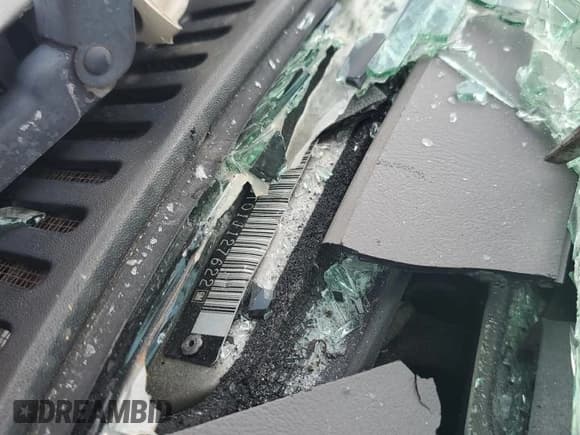 ✅ 2001 Chevrolet Tahoe LS • VIN: 1GNEK13T01J127622 • Lot: 66796515. Listed on Copart with Not provided. Free auction sales archive from the USA and detailed vehicle history report at DreamBid. Image 13.