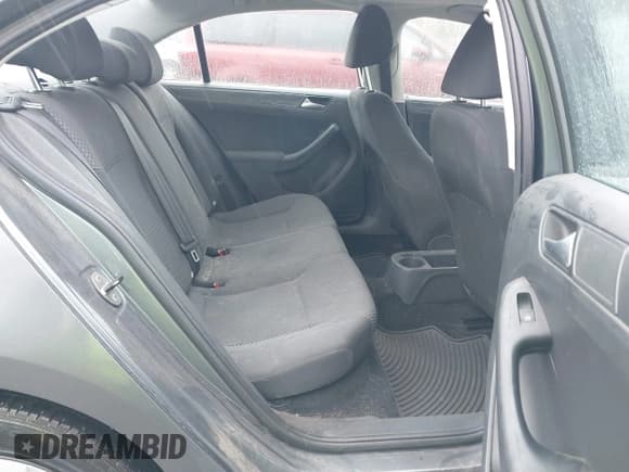 ✅ 2012 Volkswagen Jetta • VIN: 3VW2K7AJ2CM335830 • Лот: 43439196. Опубликован ранее на IAAI с пробегом 125 713 миль. Бесплатный доступ к архиву аукционных продаж из США и подробный отчёт об истории автомобиля на DreamBid. Изображение 8.