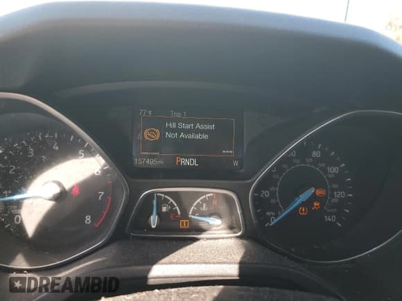 ✅ 2017 Ford Focus SE • VIN: 1FADP3F26HL309253 • Lot: 93029215. Listed on Copart with 157,495 mi. Free auction sales archive from the USA and detailed vehicle history report at DreamBid. Image 9.