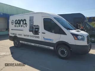 ✅ 2018 Ford Transit • VIN: 1FTYR2CM2JKA27290 • Lot: 94198605. Wystawiony na Copart z przebiegiem 215 879 mil. Bezpłatny archiwum sprzedaży aukcyjnych z USA i szczegółowy raport historii pojazdu na DreamBid. Zdjęcie 4.