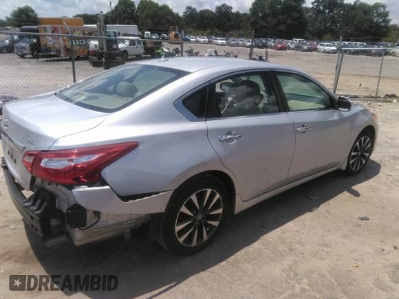 ✅ 2016 Nissan Altima SR • VIN: 1N4AL3APXGC134974 • Lot: 42869309. Listed on IAAI with 93,875 mi. Free auction sales archive from the USA and detailed vehicle history report at DreamBid. Image 4.