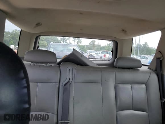 ✅ 2006 Saturn VUE • VIN: 5GZCZ53456S887234 • Lot: 53294015. Wystawiony na Copart z przebiegiem 113 755 mil. Bezpłatny archiwum sprzedaży aukcyjnych z USA i szczegółowy raport historii pojazdu na DreamBid. Zdjęcie 10.