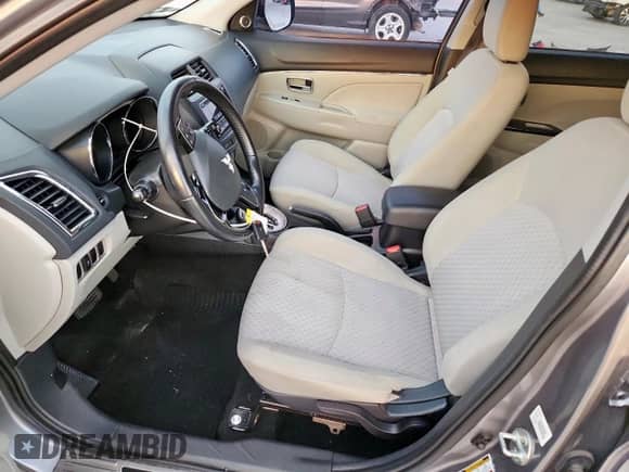 2017 Mitsubishi Outlander ES с VIN JA4AP3AU3HZ026578, выставлен на аукционе Copart как лот 82270955 с пробегом 170 673 миль миль и Списание • Salvage title. История ставок и продаж доступна на DreamBid. Изображение 7.