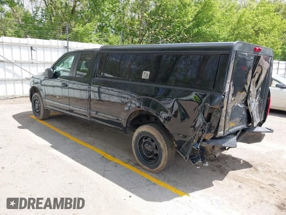 ✅ 2018 Ford F-150 XL • VIN: 1FTEX1E50JKD26401 • Lot: 42244623. Wystawiony na IAAI z przebiegiem 97 755 mil. Bezpłatny archiwum sprzedaży aukcyjnych z USA i szczegółowy raport historii pojazdu na DreamBid. Zdjęcie 3.