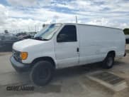 ✅ 2003 Ford Econoline Cargo Super • VIN: 1FTNS24L33HB79897 • Лот: 68431674. Опубликован ранее на Copart с пробегом 493 354 миль. Бесплатный доступ к архиву аукционных продаж из США и подробный отчёт об истории автомобиля на DreamBid. Изображение 1.