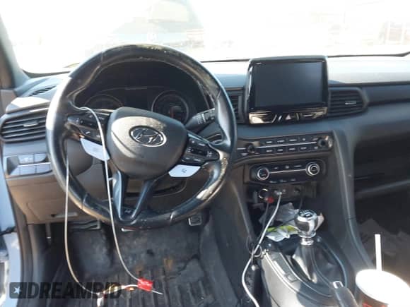 2019 Hyundai Veloster N z VIN KMHT36AH3KU002005, wystawiony jako IAAI lot #41499062 z przebiegiem 91 012 mil mil oraz . Historia ofert i sprzedaży dostępna na DreamBid. Obrazek 16.